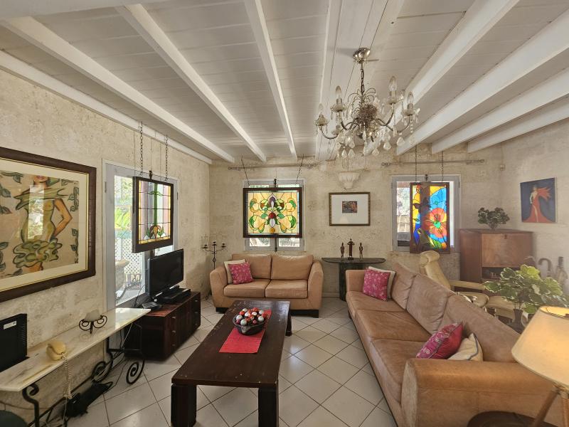 Inch Marlow, Sweet Song , Christ Church , South Coast 