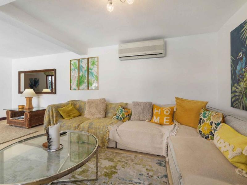 Mango Crescent 2 , Porters , St James , West Coast 