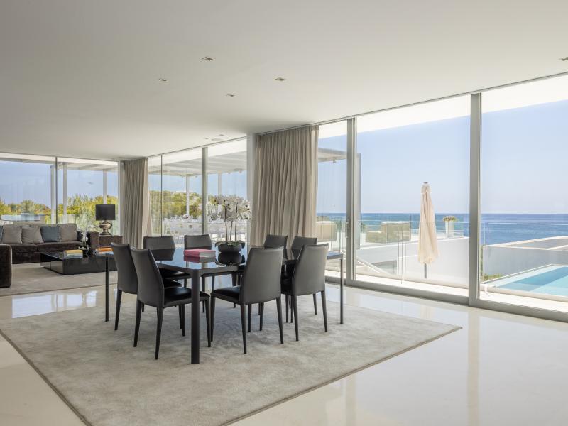 Villa La V - Cap Martinet , 