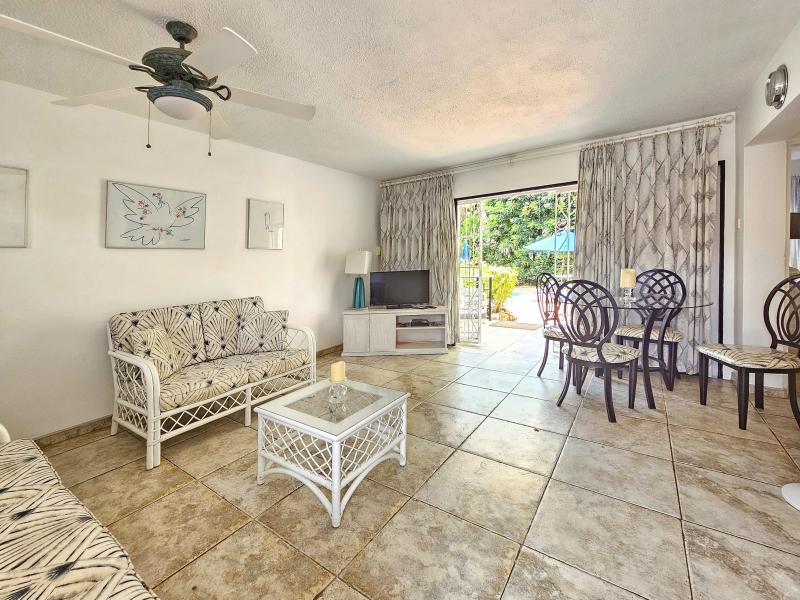 Palm Beach 9 , Beach Front , Holetown , St James , West Coast 