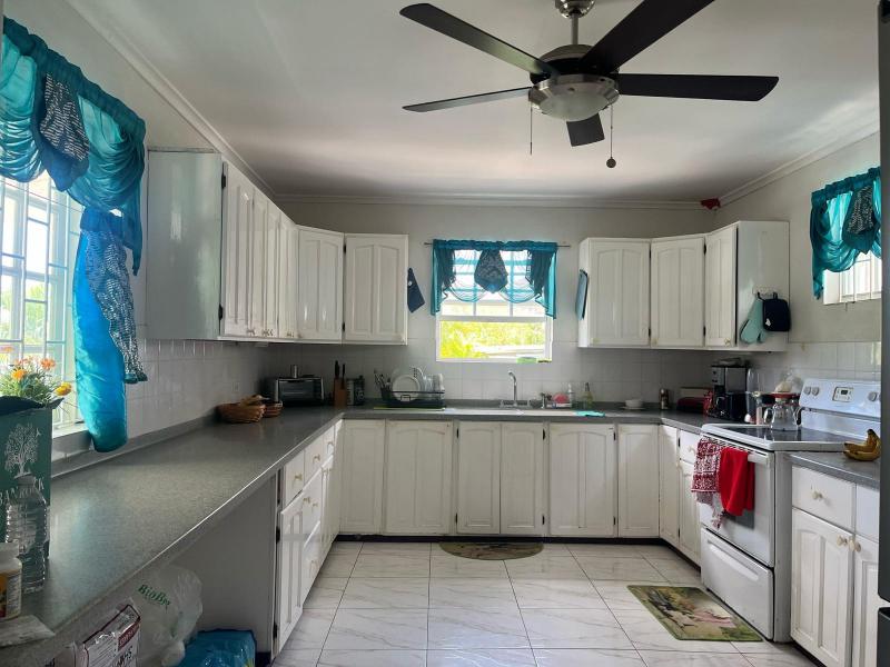 3 Hillcrest Avenue , Christ Church , South Coast 