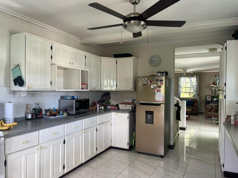 3 Hillcrest Avenue , Christ Church , South Coast 