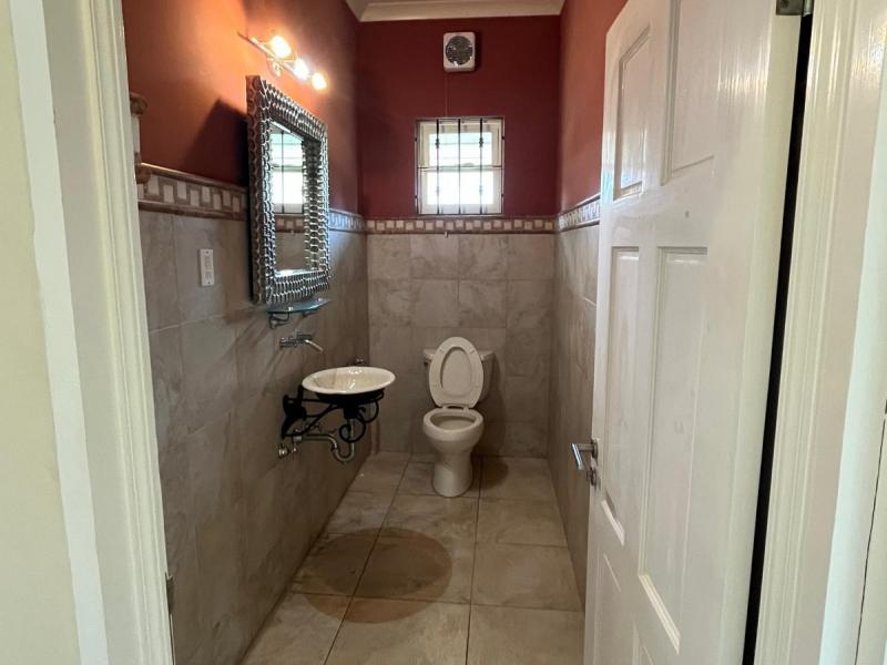 11 Highgate Gardens , South Coast , St Michael 