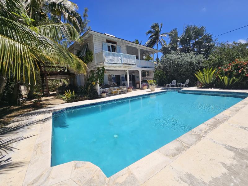 Inch Marlow, Sweet Song , Christ Church , South Coast 