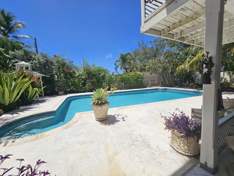 Inch Marlow, Sweet Song , Christ Church , South Coast 