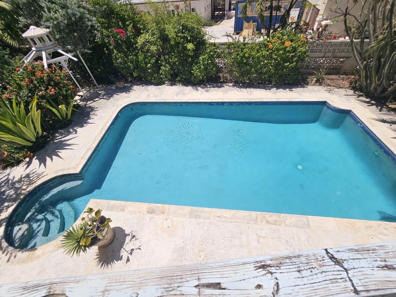 Inch Marlow, Sweet Song , Christ Church , South Coast 