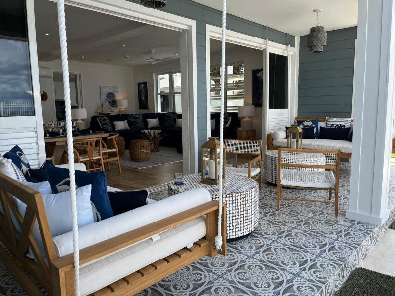 Sea Breeze Beach House , Beach Front , Fitts Village , St James , West Coast 
