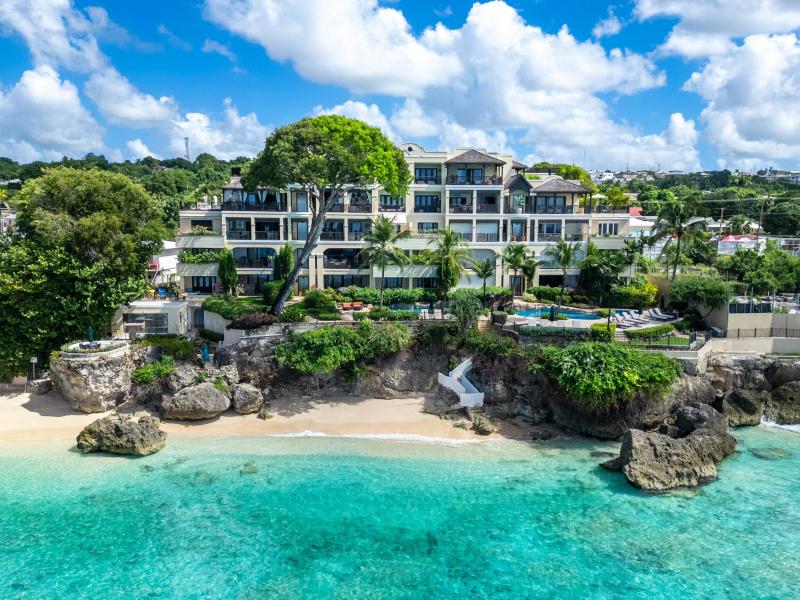 Sandy Cove 101- Beachfront , Beach Front , Paynes Bay , Sandy Cove , St James , West Coast 