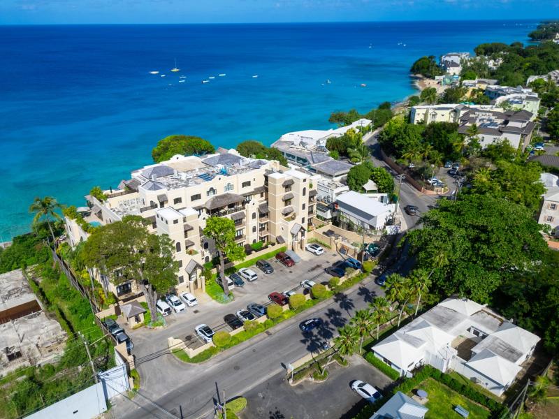 Sandy Cove 101- Beachfront , Beach Front , Paynes Bay , Sandy Cove , St James , West Coast 