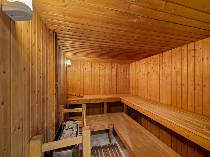 Sandy Cove 101- Beachfront , Beach Front , Paynes Bay , Sandy Cove , St James , West Coast 