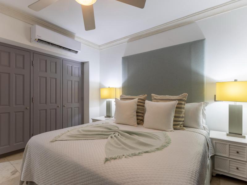  Waterside 304 - Beachfront , Beach Front , Paynes Bay , St James , Waterfront , West Coast 