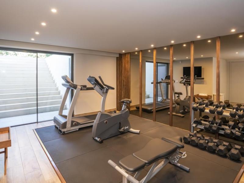 Spectacular 8 Bedroom villa for sale , 
