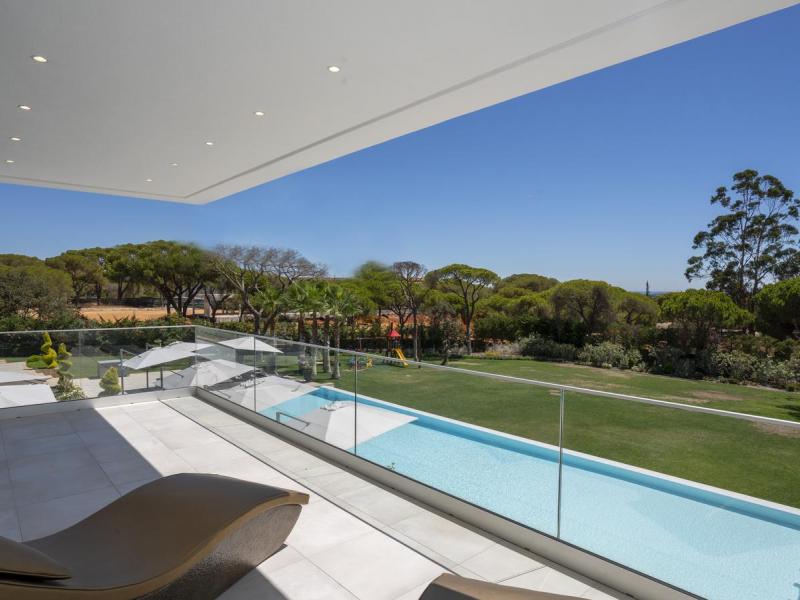 Spectacular 8 Bedroom villa for sale , 