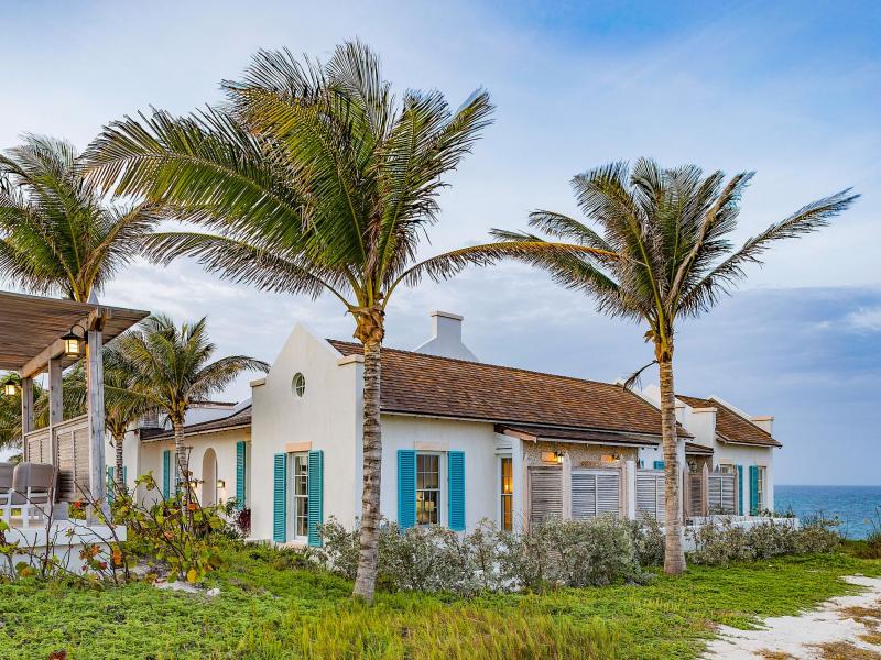 Adventure Cliff - Ambergris Cay , 