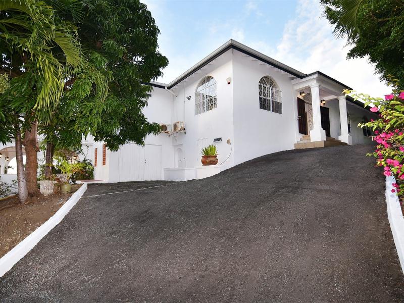 Coco Villa , Cap Estate , Gros lset 