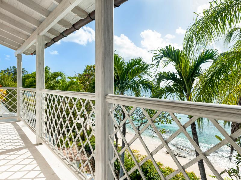 The Beach Hut -Beachfront , Beach Front , Prospect , St James , West Coast 