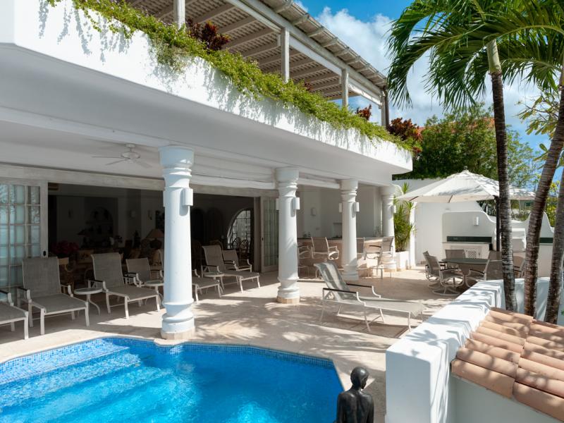 The Beach Hut -Beachfront , Beach Front , Prospect , St James , West Coast 