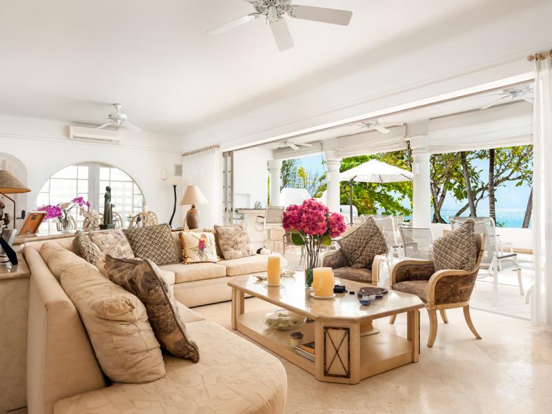 The Beach Hut -Beachfront , Beach Front , Prospect , St James , West Coast 