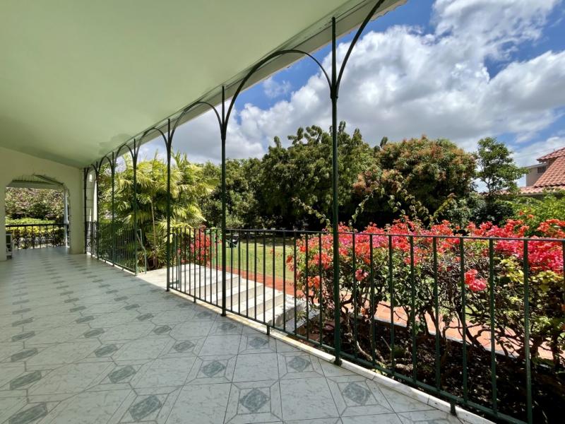 Highgate House , South Coast , St Michael 