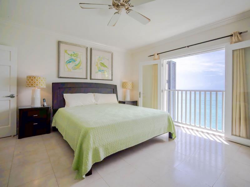 Sandy Hook 32 , Beach Front , Christ Church , South Coast 