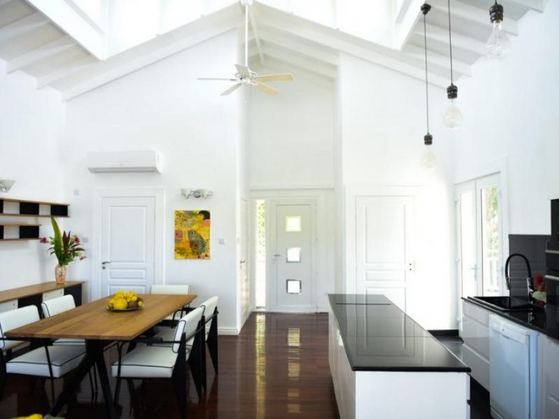 Three Palms Villa , 