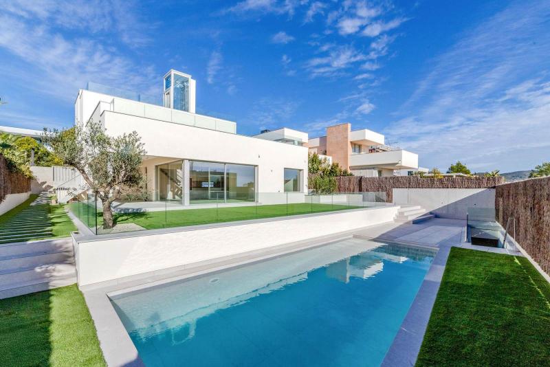 Contemporary New-Build Villa for Sale in Sitges, Spain