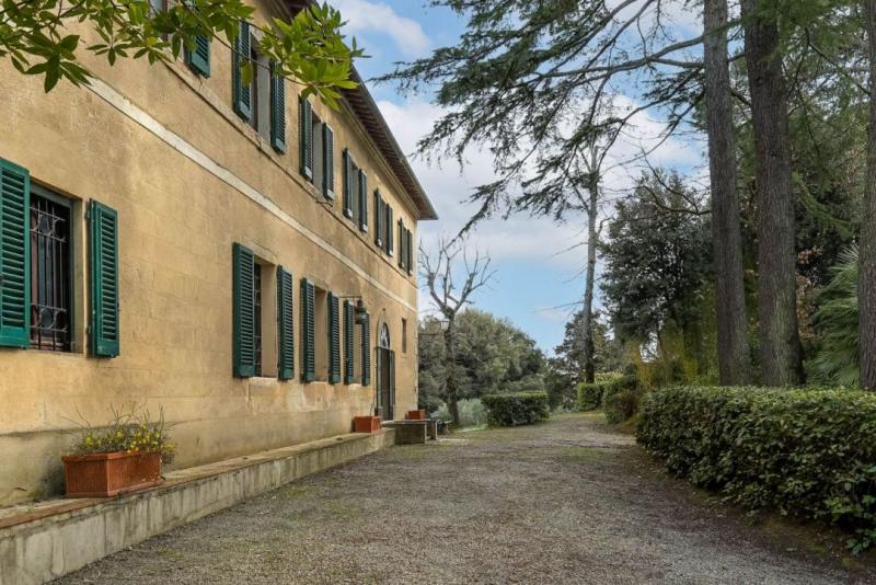Houses for sale in Siena - Montepulciano
