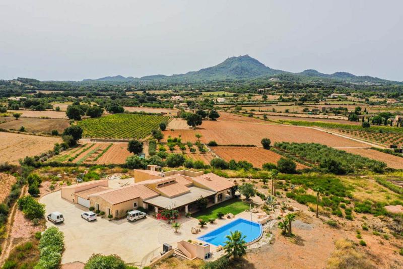 Luxury Finca for Sale in Son Prohens, Mallorca