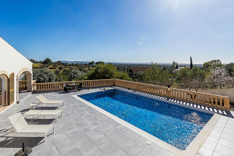 Luxury Villa for Sale in Bunyola, Mallorca