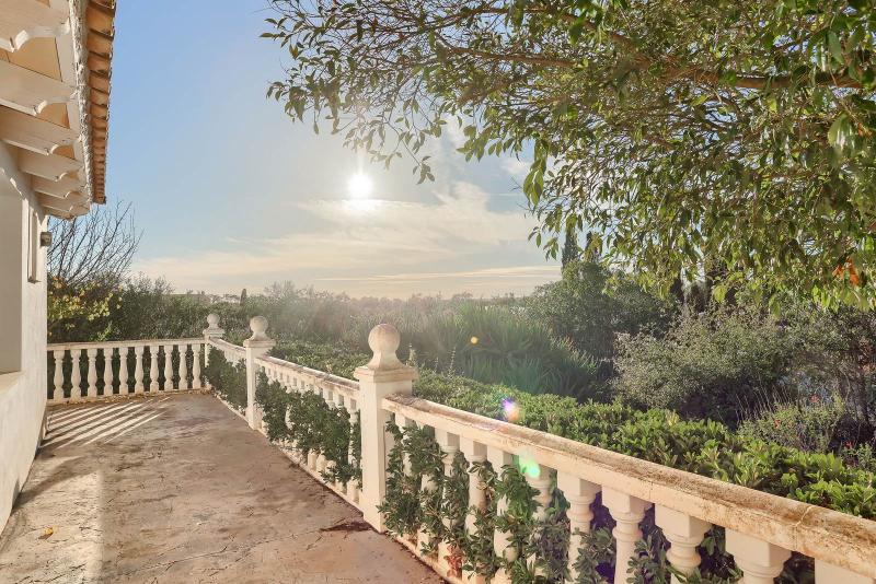 Country house for sale in Llucmajor 