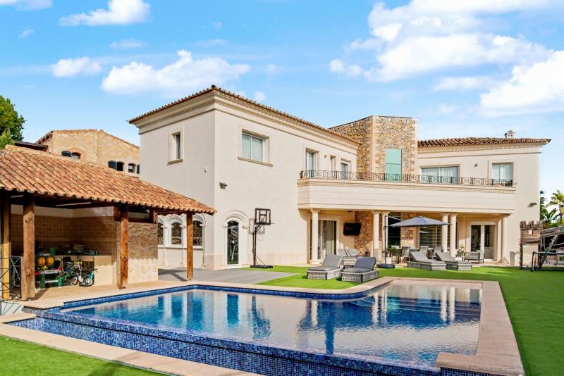Modern Villa for sale in Santa Ponsa - Mallorca