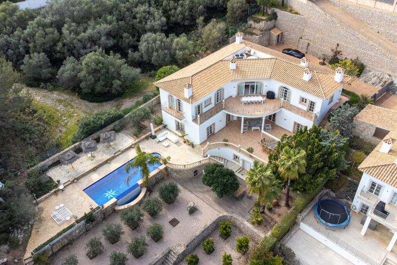 Impressive 6 Bedroom Villa for Sale in Son Vida - Palma de Mallorca