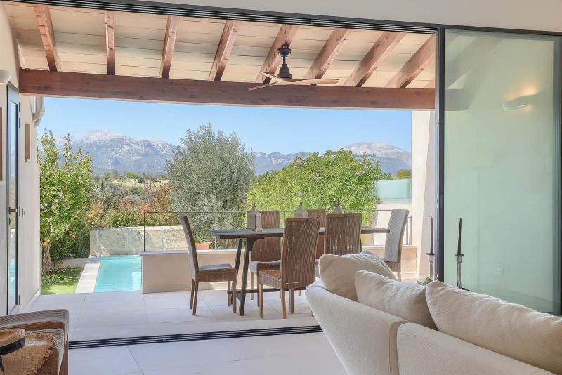 Exquisite Townhouse for Sale