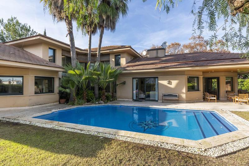 Elegant Villa for Sale in Terramar, Sitges