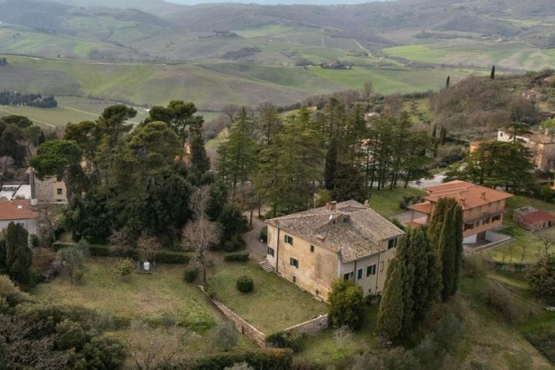 Houses for sale in Siena - Montepulciano