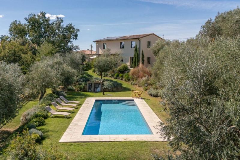 Villa for sale for sale in Siena - San Giovanni d'Asso