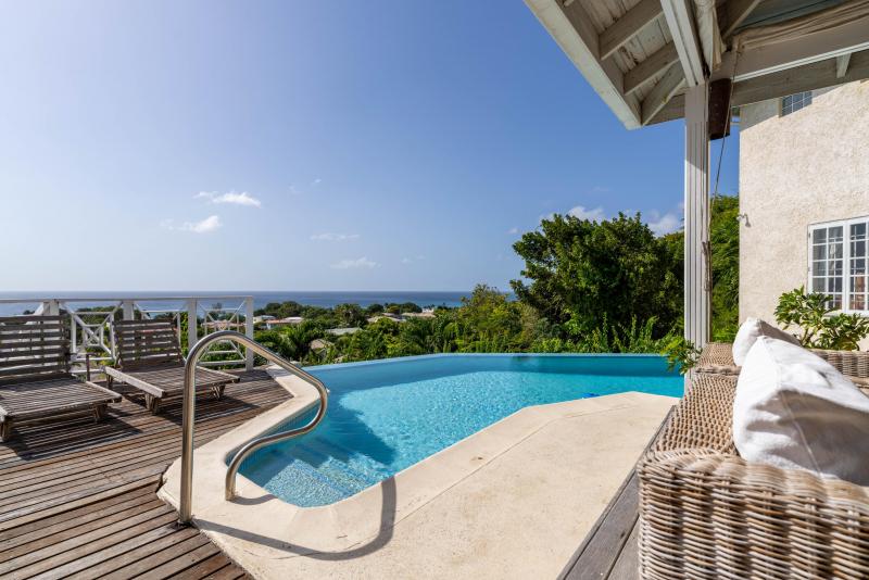 Hill House - Mount Standfast